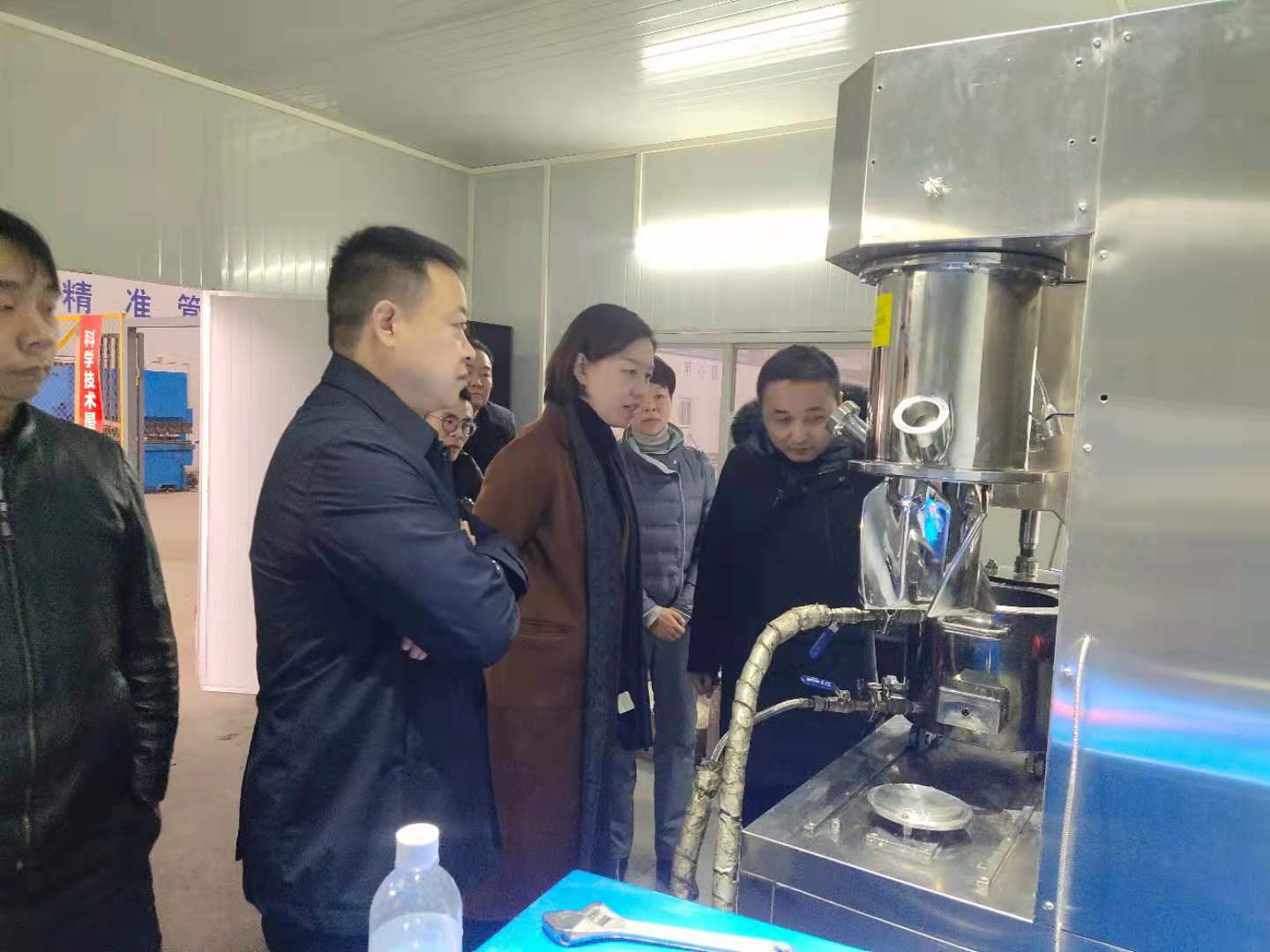 湖南麥克斯攪拌捏合設(shè)備有限公司,湘潭攪拌混合設(shè)備生產(chǎn)銷(xiāo)售,湘潭立式捏合機(jī)生產(chǎn)銷(xiāo)售 湖南麥克斯攪拌捏合設(shè)備有限公司,湘潭攪拌混合設(shè)備生產(chǎn)銷(xiāo)售,湘潭立式捏合機(jī)生產(chǎn)銷(xiāo)售